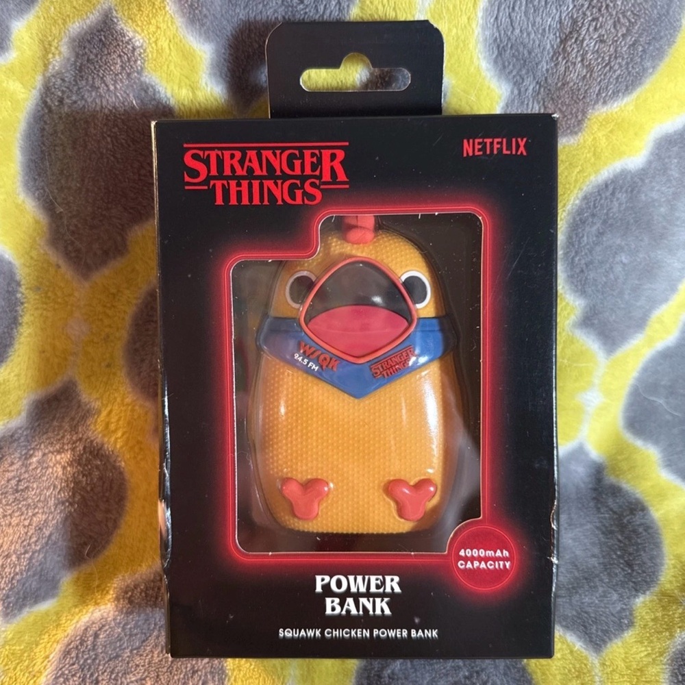 NIB Stranger Things Squawk Chicken Power Bank